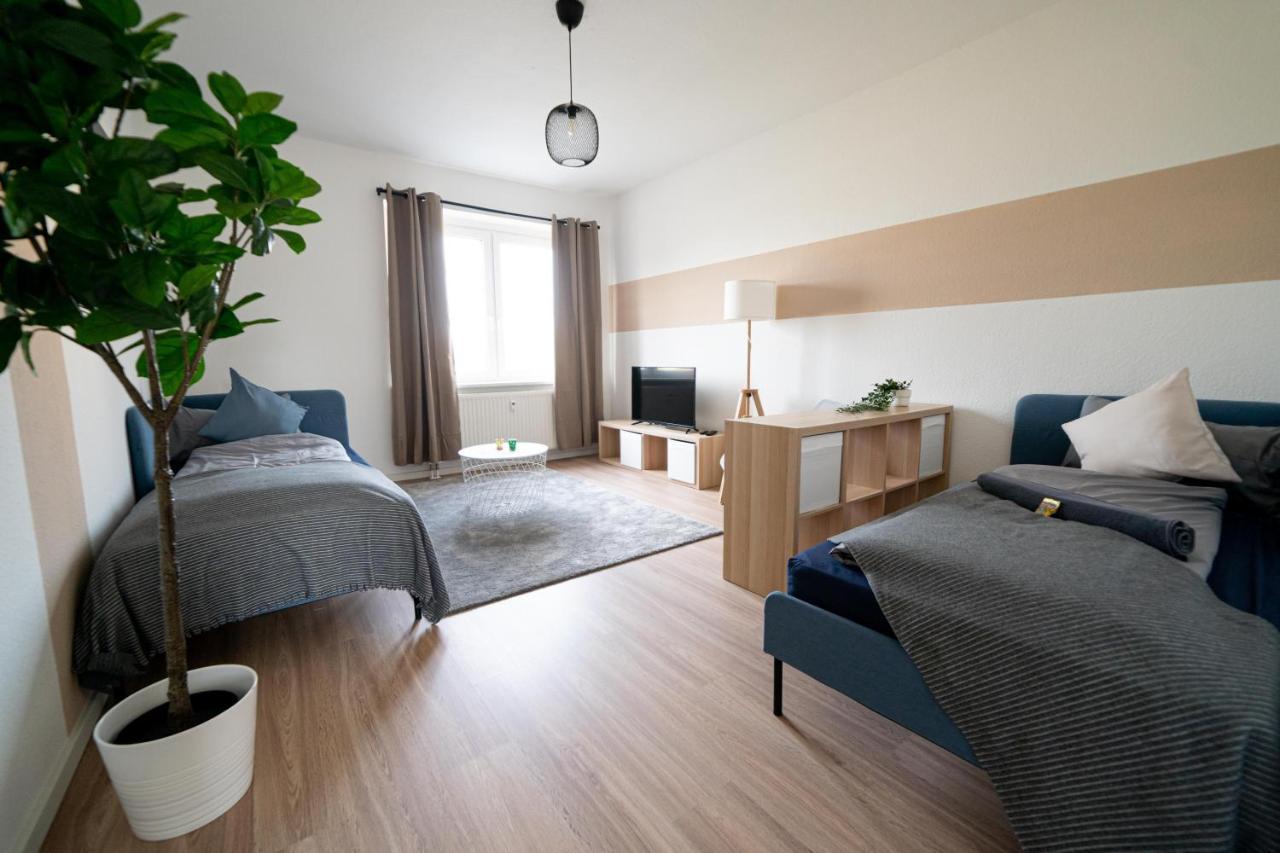 Fullhouse - Zwickau - R85 Apartments - Parking - 3 Beds - Nespresso Exteriér fotografie